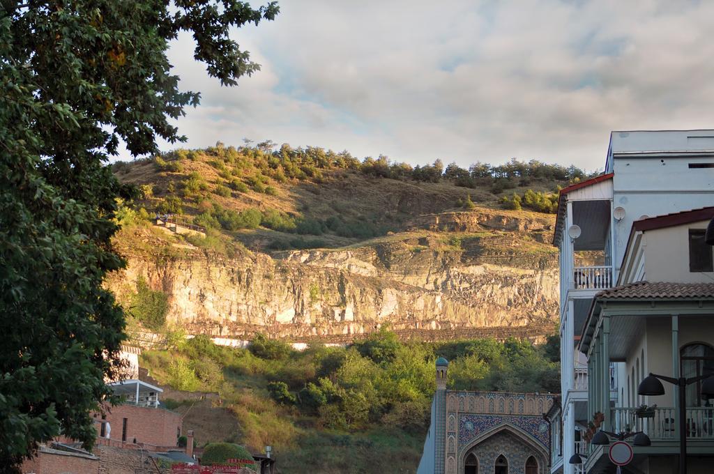 7 Baits Hotel Tbilisi Bagian luar foto