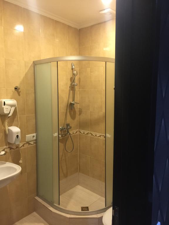7 Baits Hotel Tbilisi Bagian luar foto
